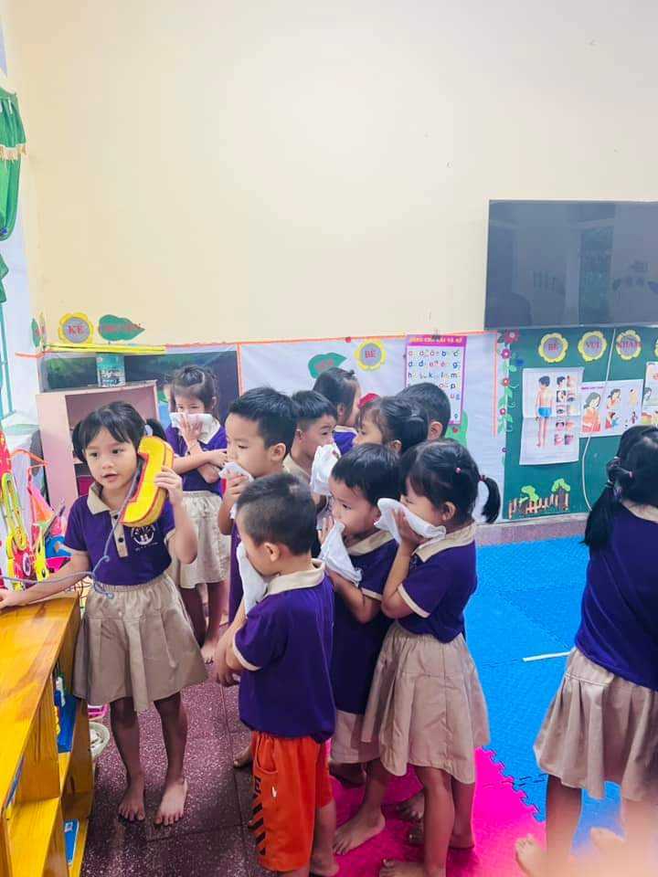 received 294958613368561